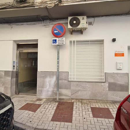 Vialia Suites Cinema Malaga Luaran gambar