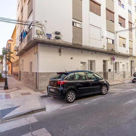 Vialia Suites Cinema Malaga Luaran gambar