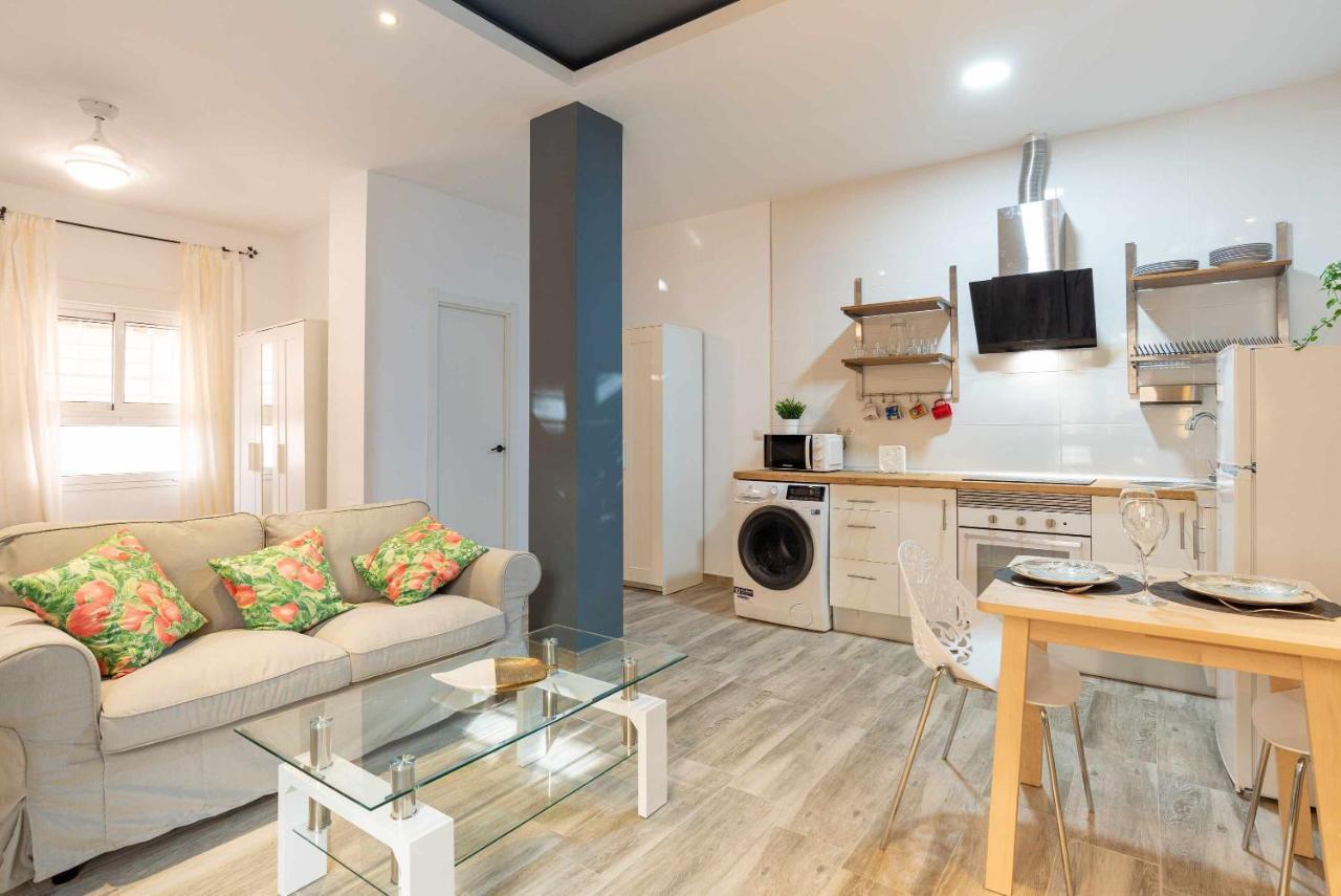 Vialia Suites Cinema Malaga Luaran gambar